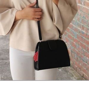 Fine Italian leather Bag